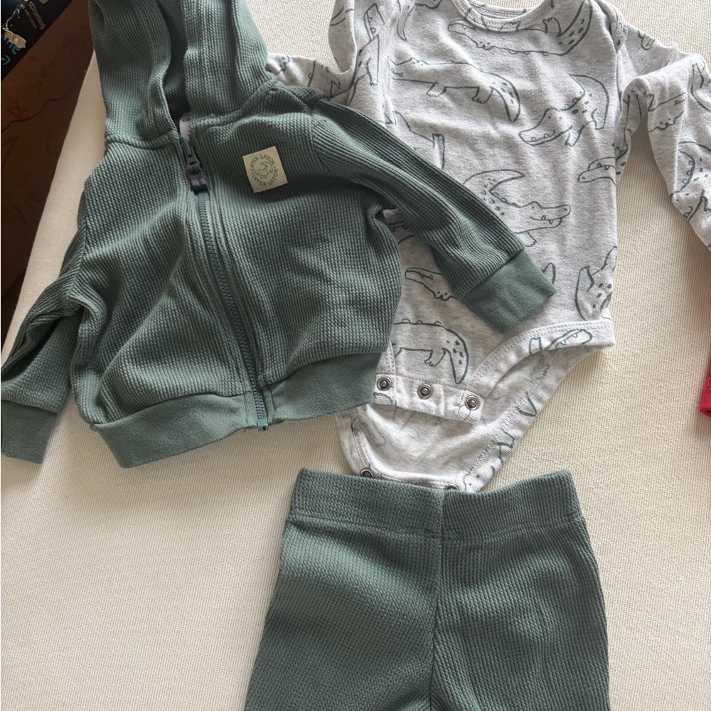 3 month long sleeve sets. Waffle-Knit.